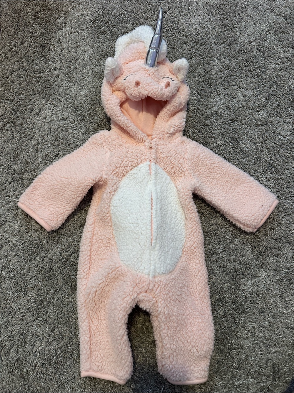 Adorable cuddly pink unicorn costume! 🦄